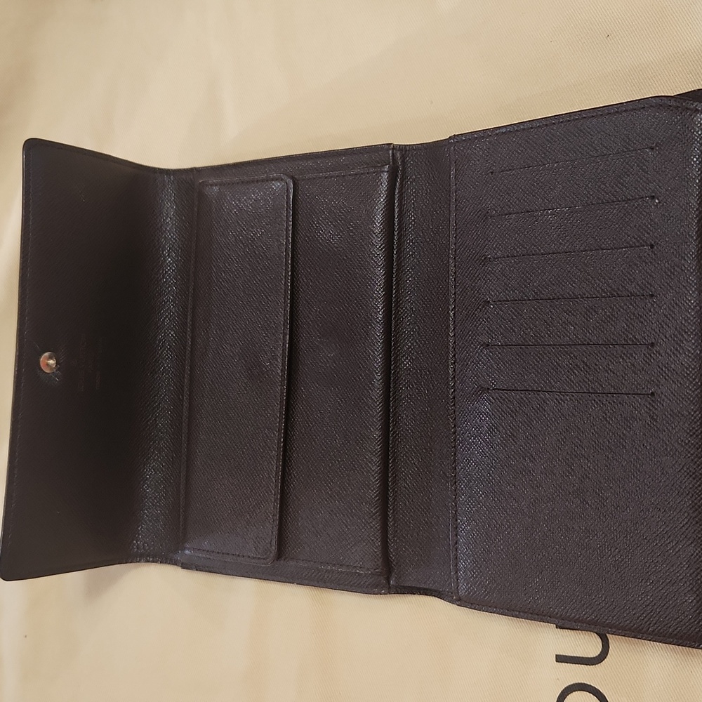 Louis Vuitton Damier Ebene Wallet - Picture 5 of 15